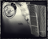 left side front end of an old car